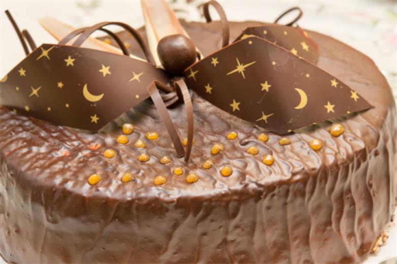 罗曼蒂巧克力蛋糕坊加盟