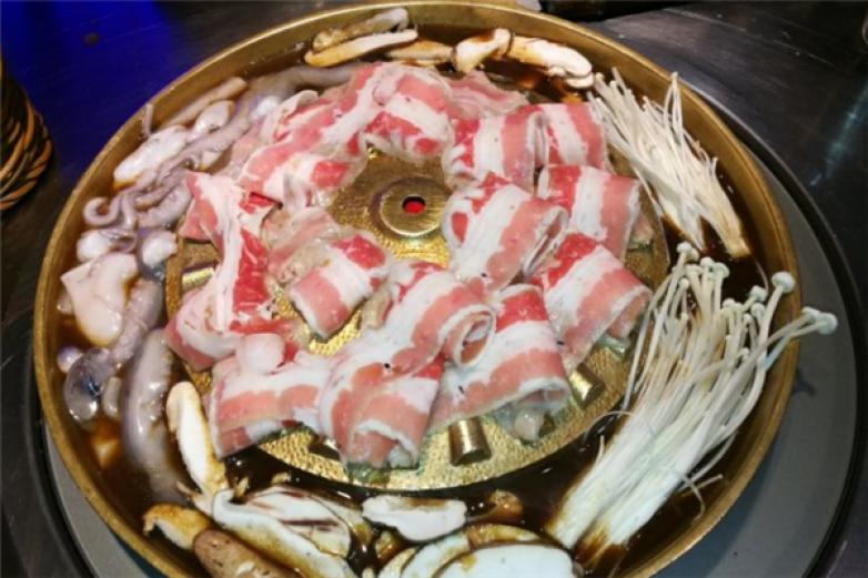 小懒猪章鱼水煎肉加盟