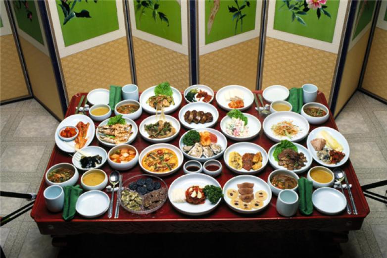 东古来韩式餐厅加盟