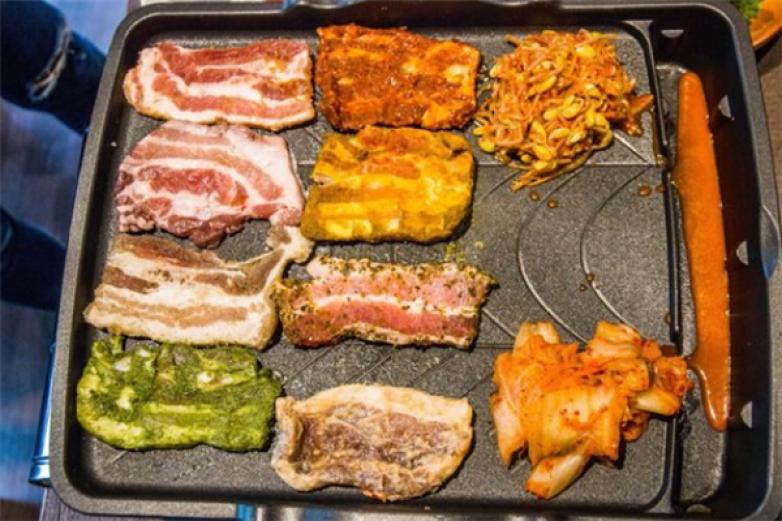 八色韩式烤肉加盟