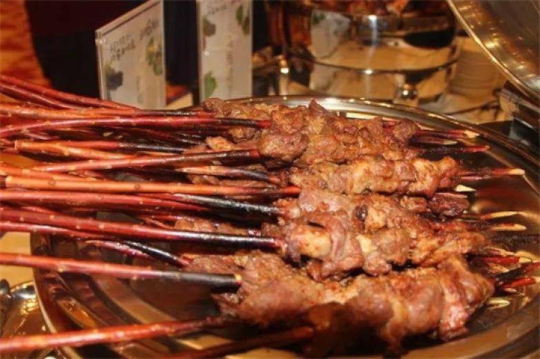 布力布力新疆欢乐餐厅加盟