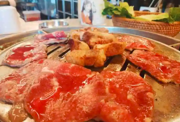 韩国肉本家烤肉如何加盟