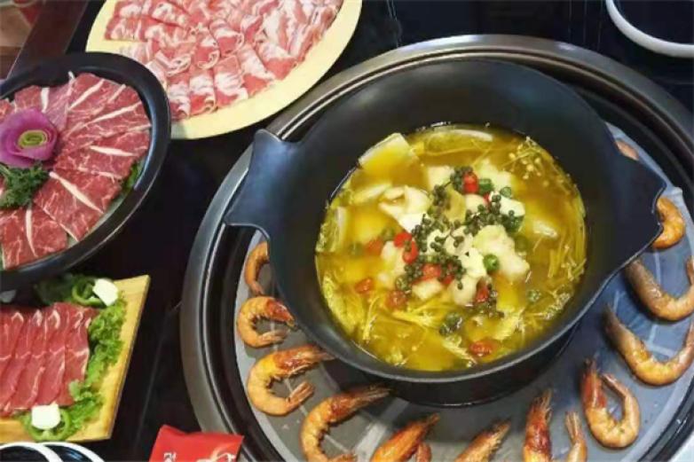 火爐島韓式火拼涮烤鍋加盟