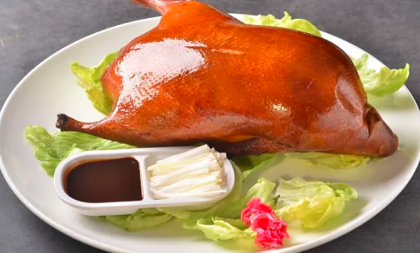 北京枣木烤鸭加盟费大约多少钱