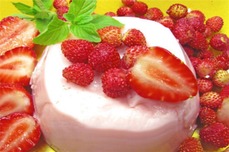 草莓甜心烘焙加盟