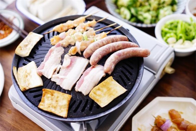 韩时烤肉店加盟