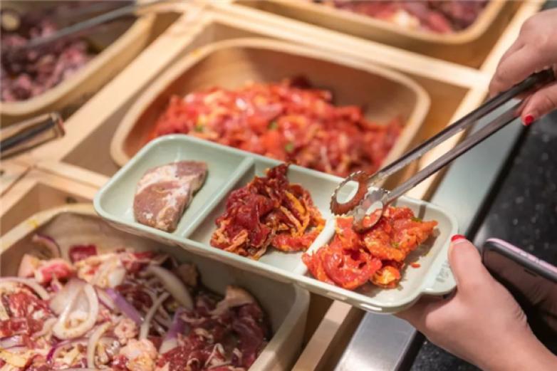 蝶雨韩式海鲜自助烧烤加盟