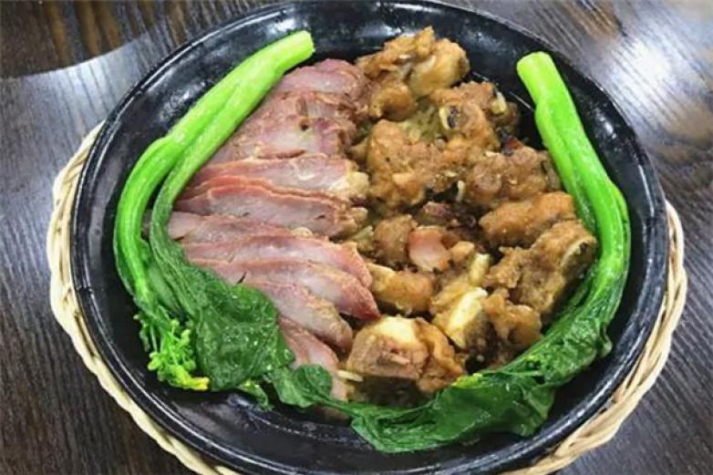 鸿悦煲仔饭加盟