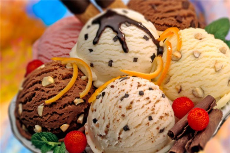 LOVEENOUCH冰淇淋加盟