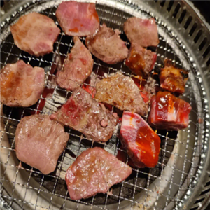 名岛海鲜自助烤肉
