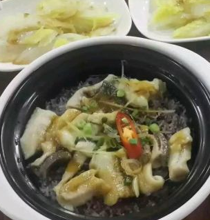 合泽顺煲仔饭