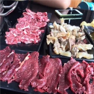 百乐牛中王牛肉火锅