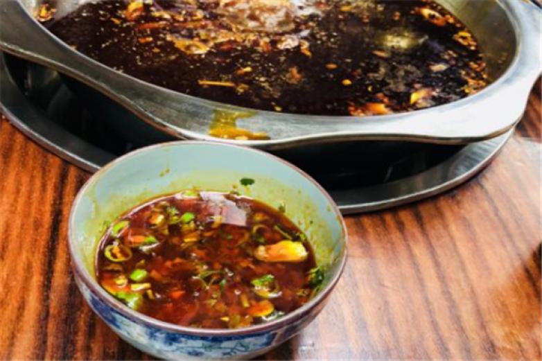 重庆袁老四牛杂火锅加盟
