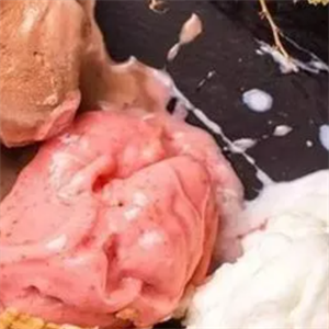 苏本冰淇淋