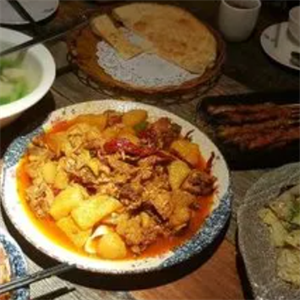 新疆穆斯林顾客满意餐厅