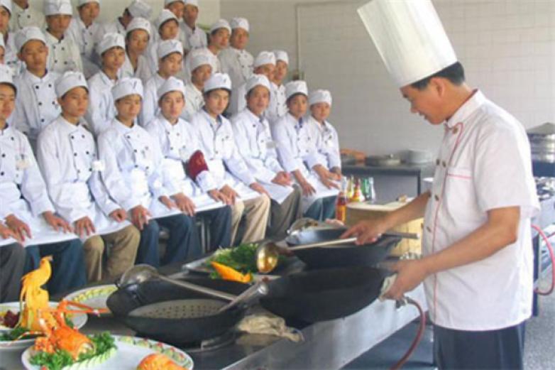 杨御厨烹饪培训加盟