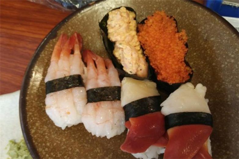 多米粒外带寿司加盟