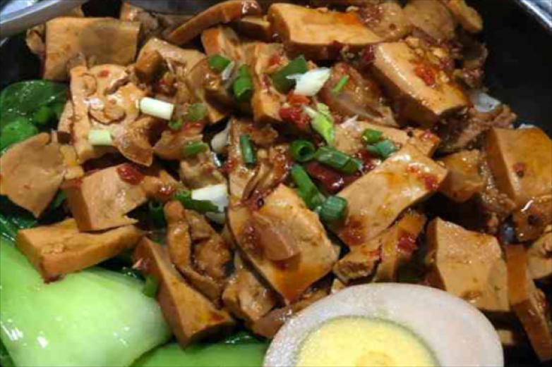 香万家煲仔饭加盟