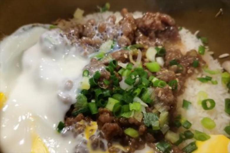 小宇煲仔饭加盟
