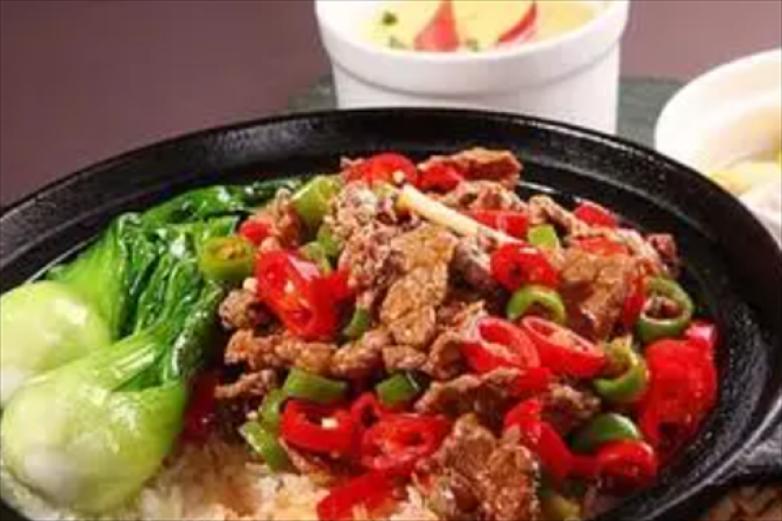 小宇煲仔饭加盟