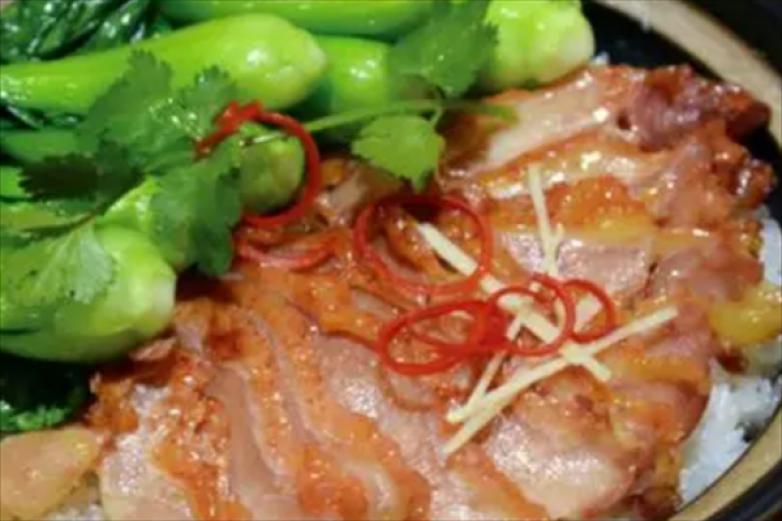 新港式煲仔饭加盟