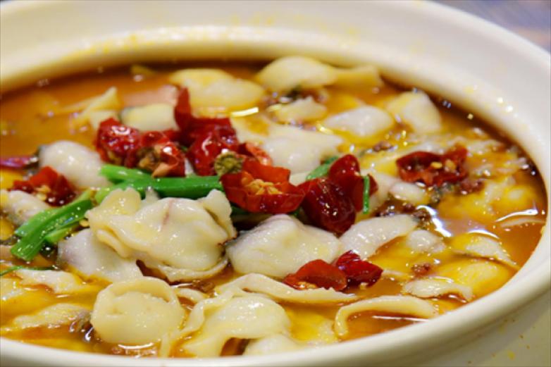 鲜气食足酸菜鱼加盟