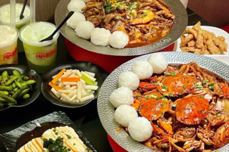 炫青春肉蟹煲加盟