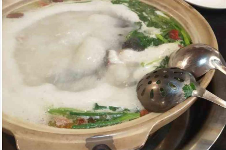 鲜鱼房加盟