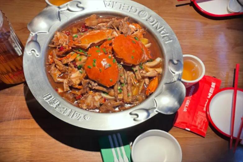 鑫辉肉蟹煲加盟