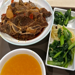 咭力骨碌辣骨饭