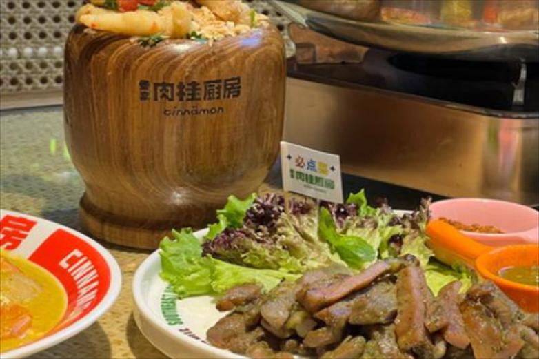 越河东南亚料理加盟