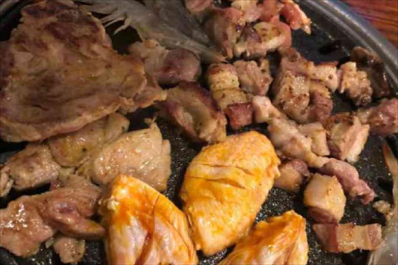 三炮烤肉加盟