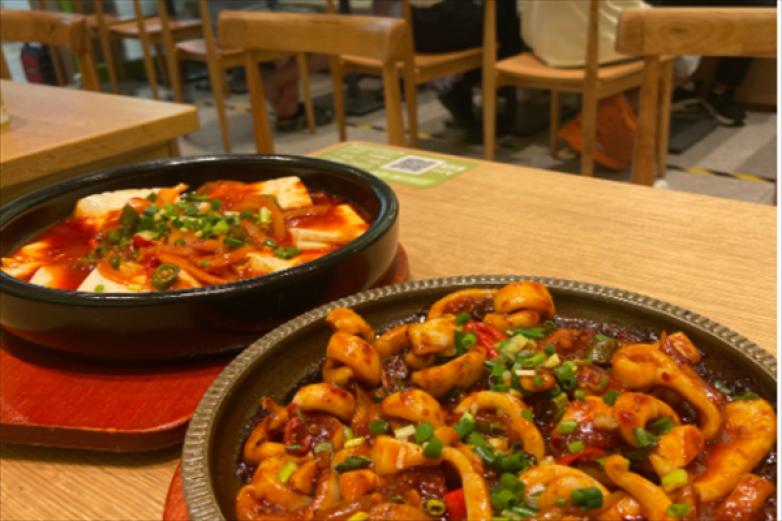 予一福煲仔饭加盟