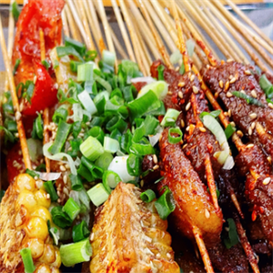 洁洁串串香火锅