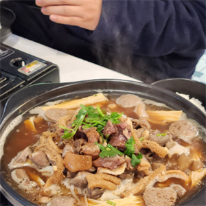 山珍晓脚牛肉养生馆