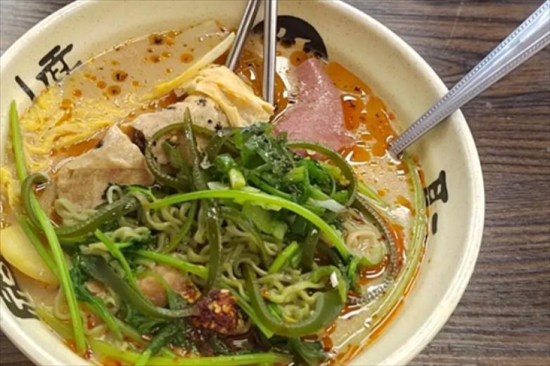 一品膳食焖锅加盟