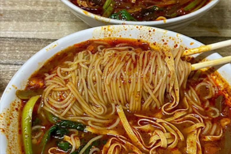 食神焖锅加盟