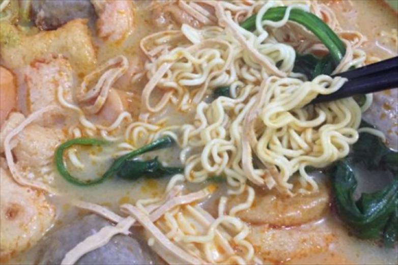 三吱串串香加盟