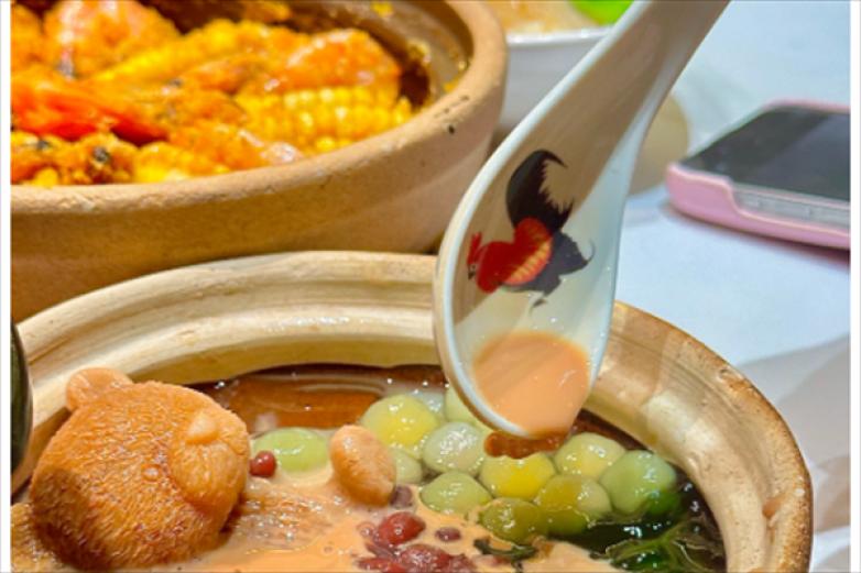 易拉罐焖肉饭加盟