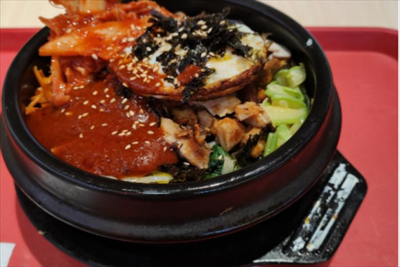吧啦熊自助美食机加盟