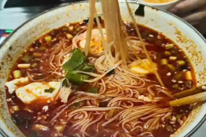 一桥一面牛肉面加盟