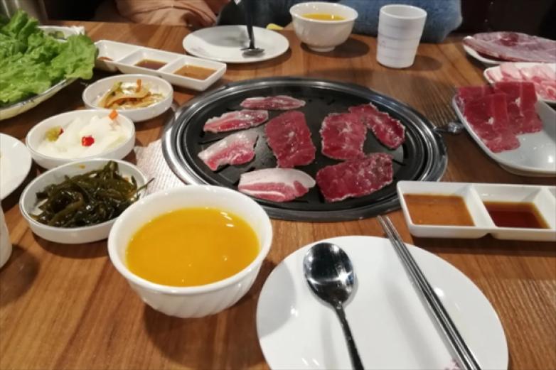 神路居烤肉馆加盟