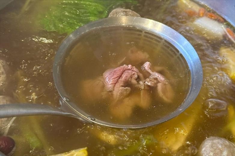 鲜牛时尚潮汕牛肉火锅加盟