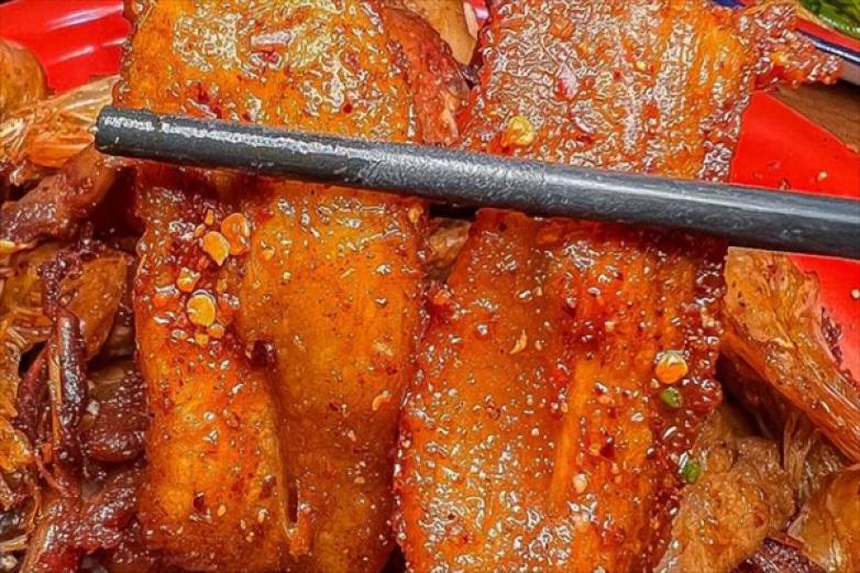 三口串火锅串串加盟