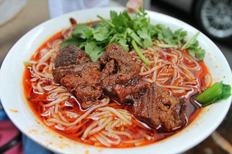 香远飘过桥米线加盟