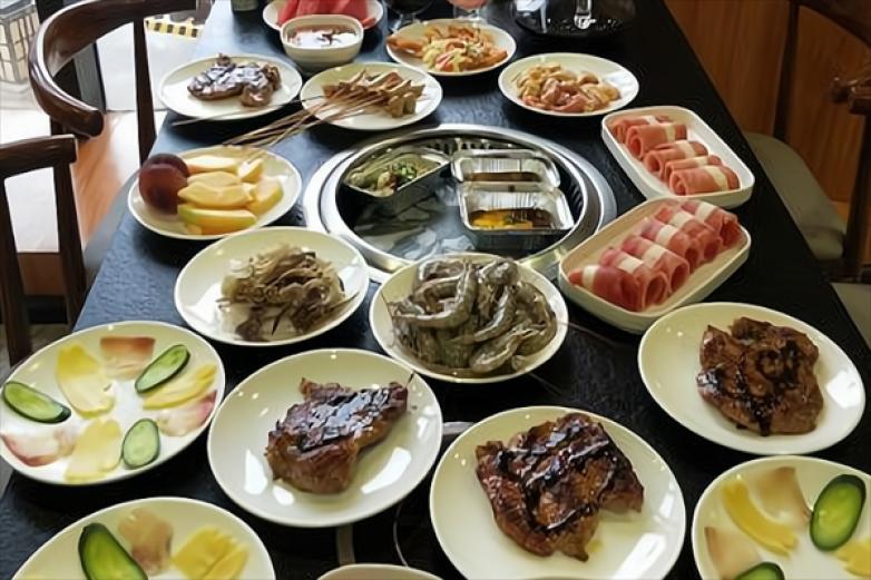釜谷烤肉加盟