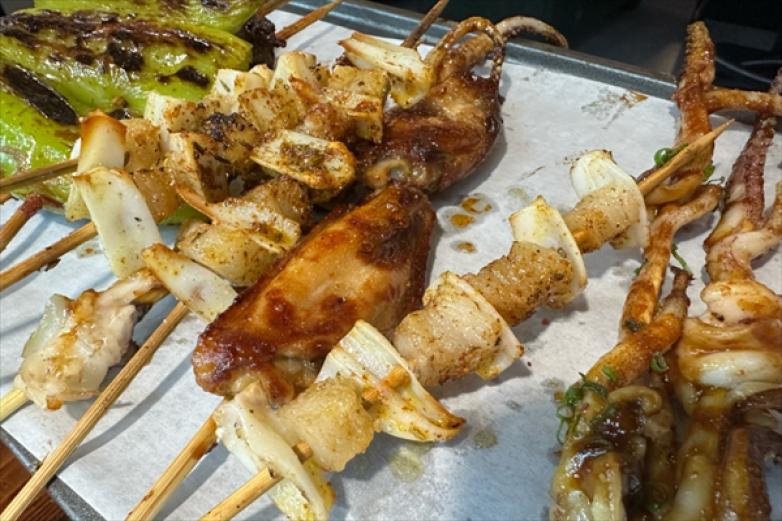猫记海鲜烤肉店加盟