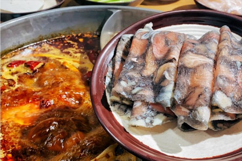 渝坝子火锅加盟