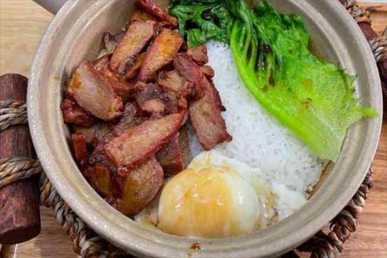 锐致煲仔饭加盟