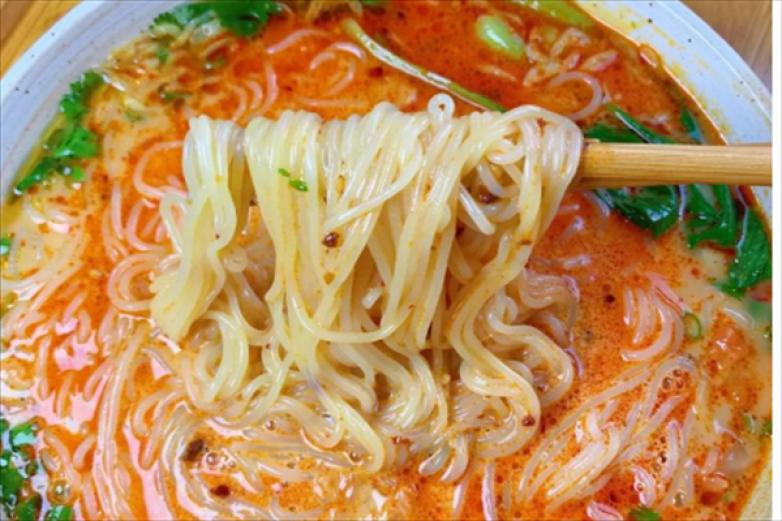 忆长安油泼面加盟